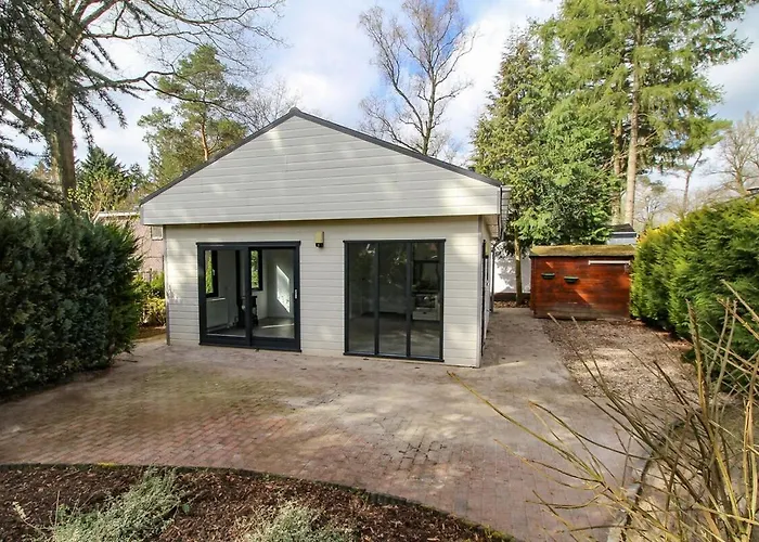 Mooie Bij Het Bos In De Buurt Semesterbostad